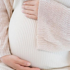 其中，全🧐单身试管尺寸人🇧🇼形机器人Futu🆎🤛rist（未🍾🤡